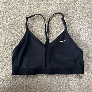 Nike Women's Dri-FIT Indy Light-Support V-neck Sports Bra
